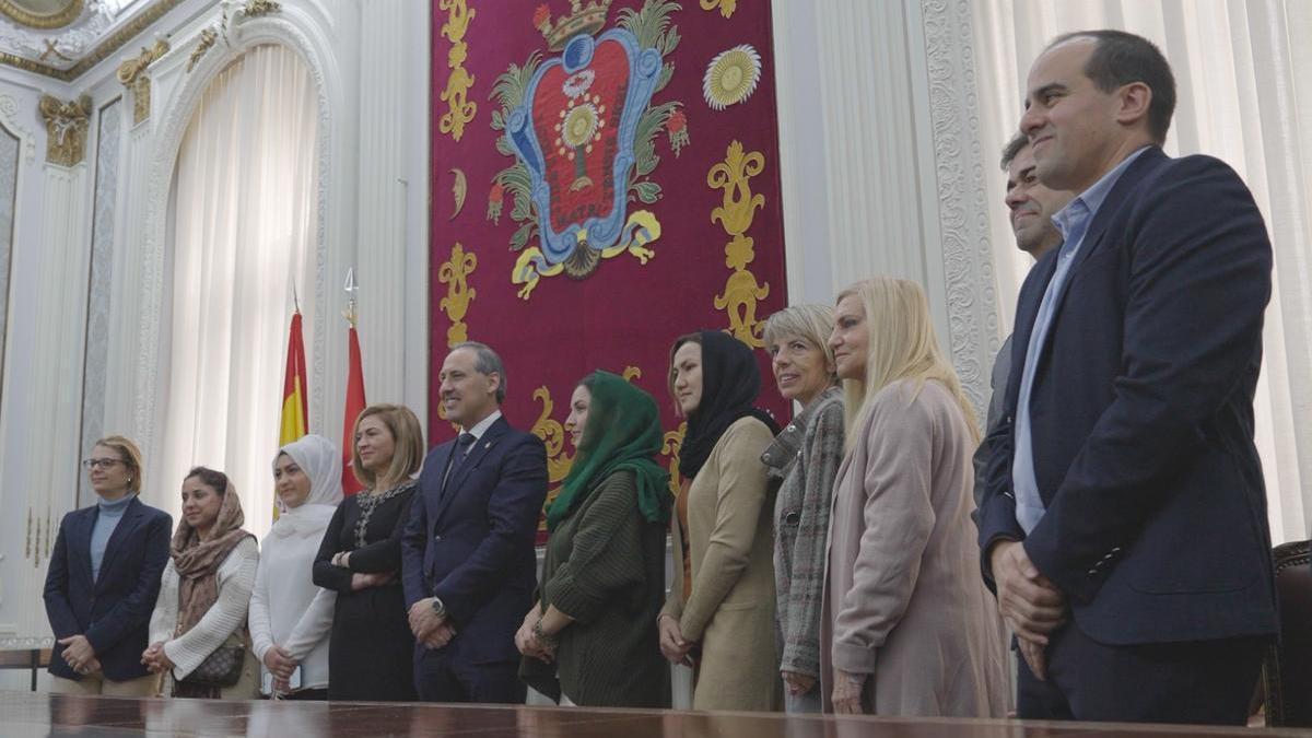 Encuentro con mujeres afganas.