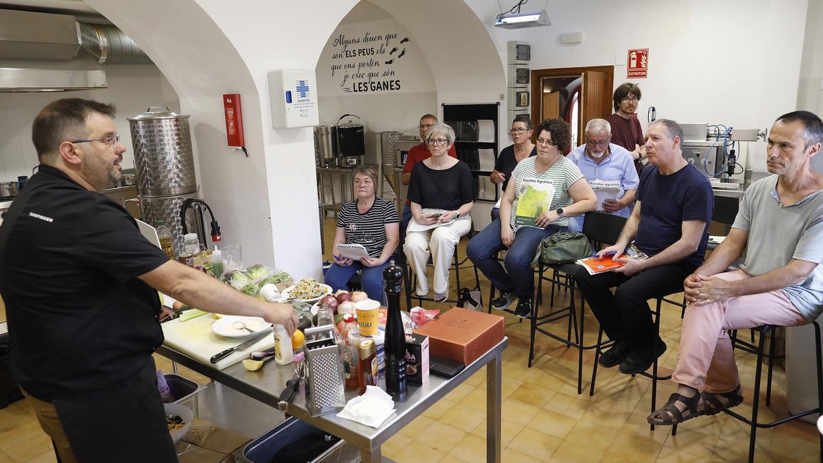 Taller "El creador d'amanides" a l'Escola Agrària i Alimentària de l'Empordà.