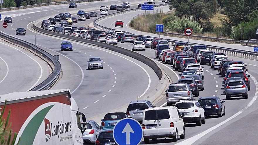 El projecte vol reduir l’accés motoritzat a la Costa Brava.  | MARC MARTÍ