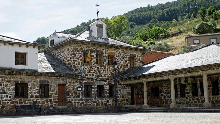 Concejales socialistas de Nuñomoral denuncian irregularidades financieras en el Ayuntamiento ante el Tribunal de Cuentas