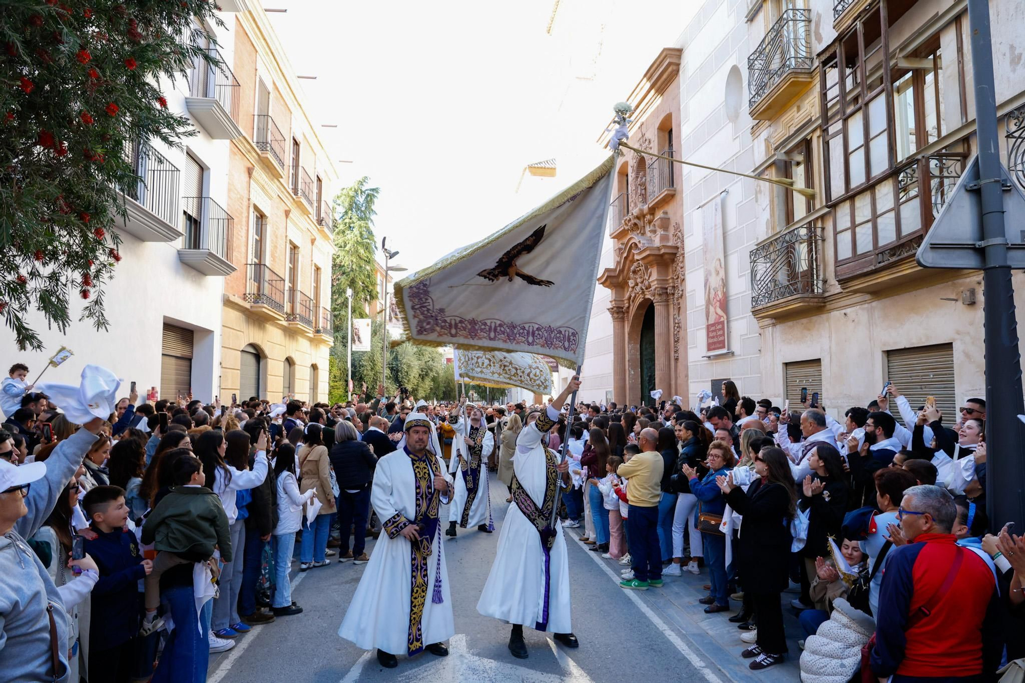 Anuncio del Paso Blanco