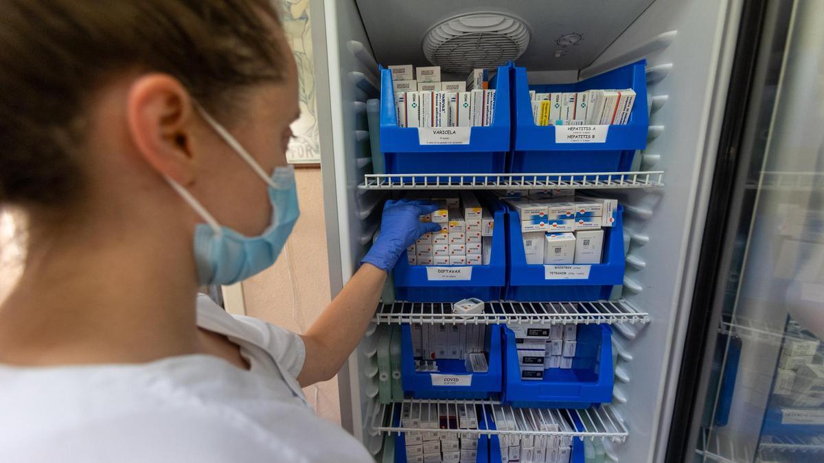 Vacunación contra la meningitis en Alicante