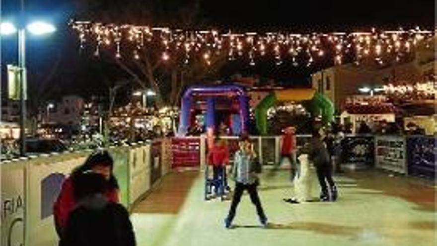 Pista de gel per Nadal a Cadaqués