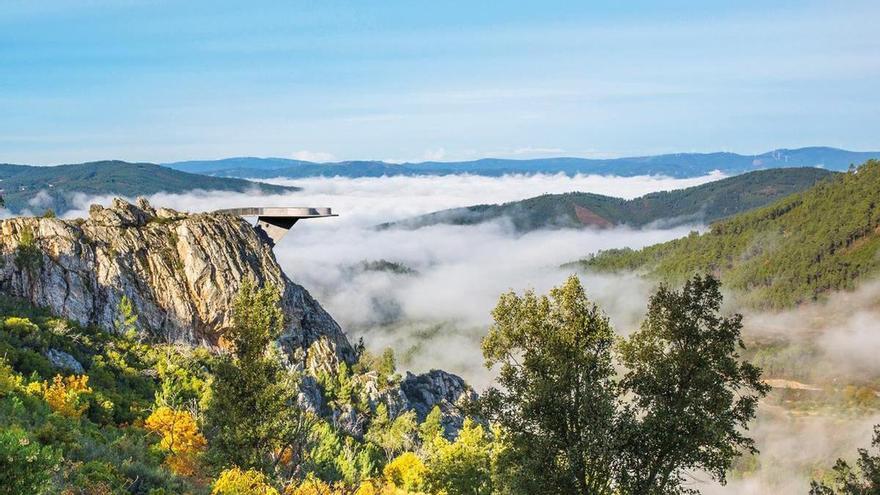 Vértigo a 360º en el mirador do Zebro de Portugal