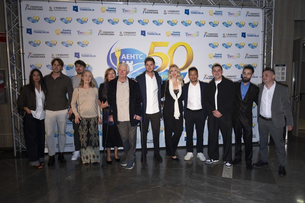 Una gran noche para la hostelería de Torrevieja para celebrar el 50 aniversario de su asociación