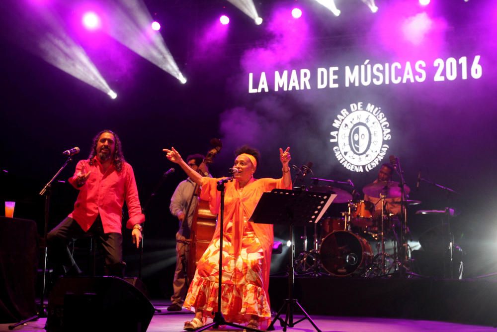 Concierto de Omara Portuondo y El Cigala