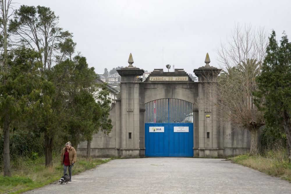 La factoría ha quedado desalojada de manera voluntaria - Defensa y Universidade da Coruña firmarán el contrato de concesión previsiblemente esta semana.