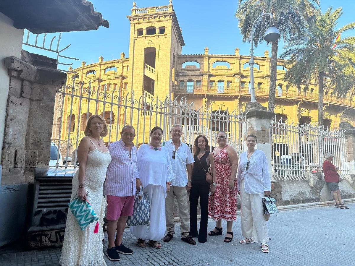Aina Aguiló, Pepe Martínez, Sole Hidalgo, José Luis Mosteiro, Lidia García, Sandra Horrach, Juana López y Zorana Janeska.
