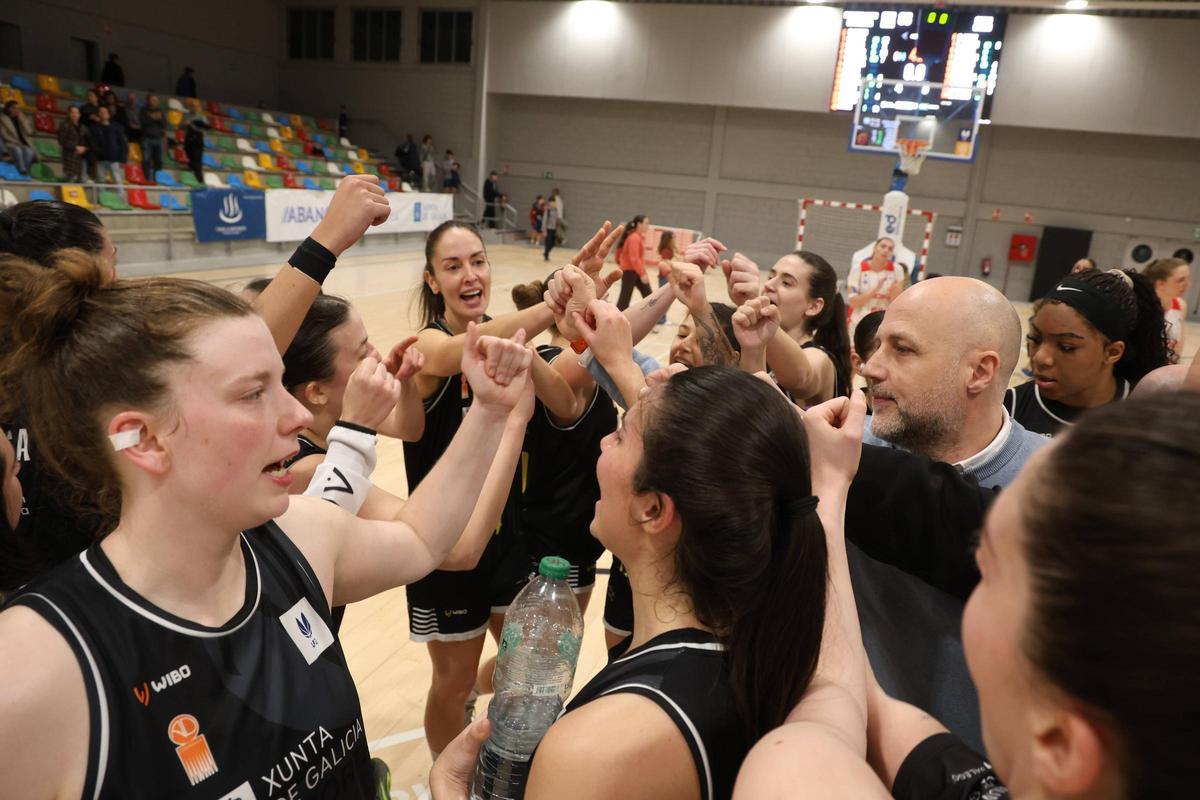 Las vilagarcianas reanudarán la competición el 11 de abril.