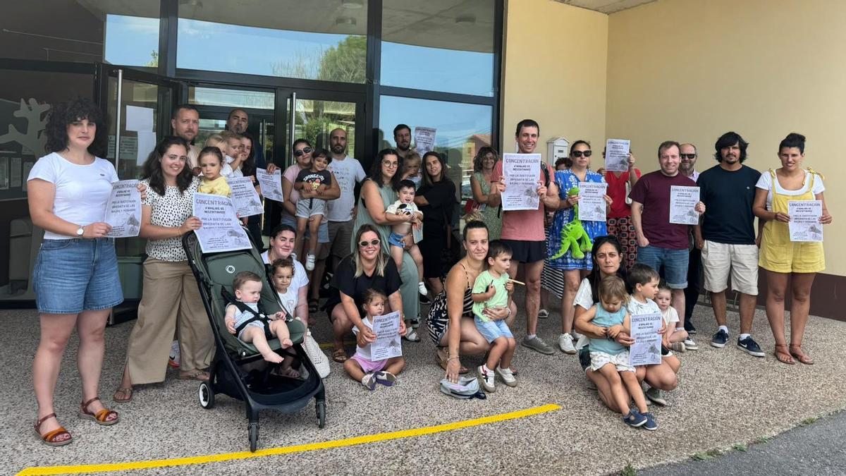 Las familias de la escuelina El Texu temen un inicio de curso "en precario total" y advierten de protestas en septiembre