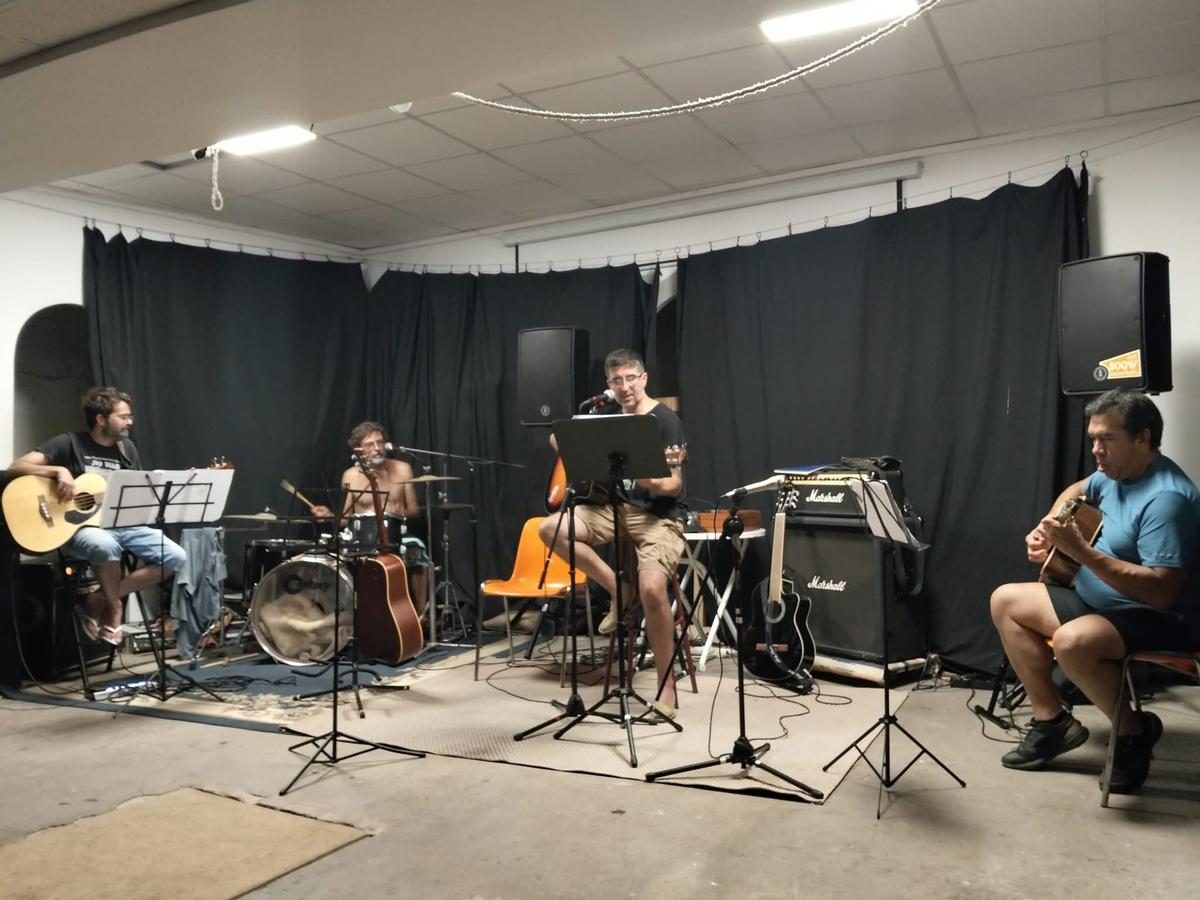 Un momento de uno de los ensayos del Concert Acustic