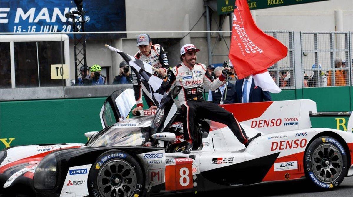 zentauroepp48660481 toyota ts050 hybrid lmp1 of japanese s driver kazuki nakajim200318184238