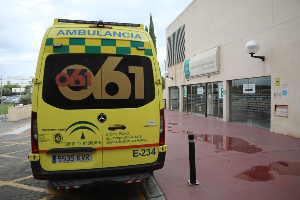 Córdoba Coronavirus Hospital Reina Sofía recurso ambulancia 061