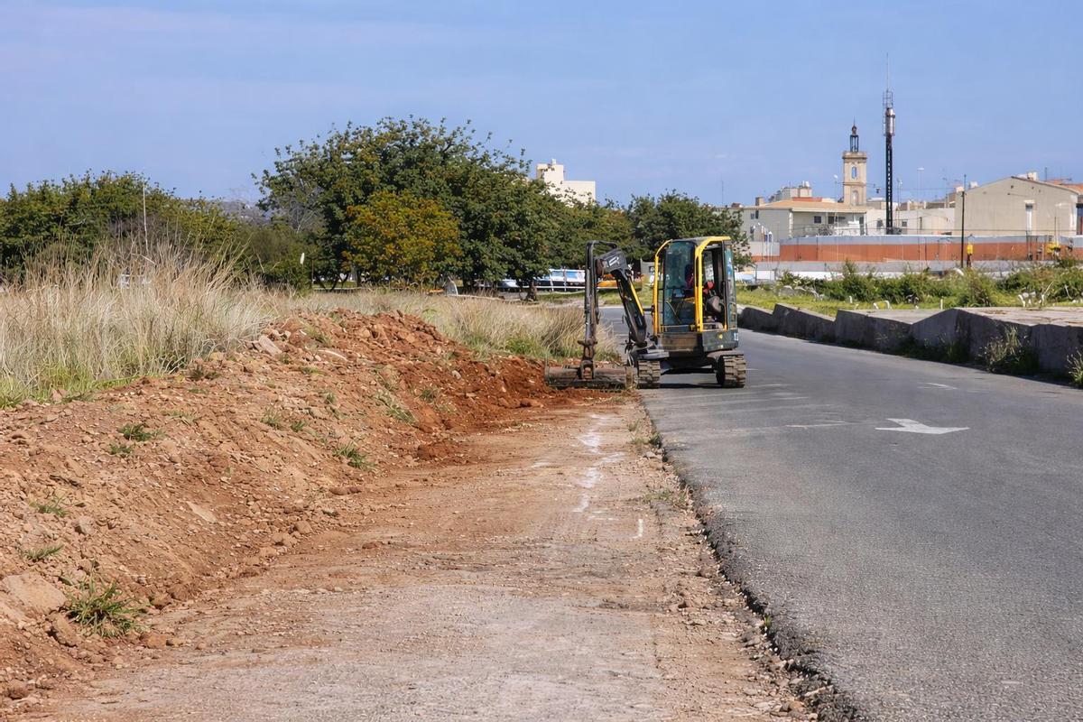 El projecte preveu la construcció d’un itinerari per a vianants de 125 metres de longitud i 1,80 metres d’ample.