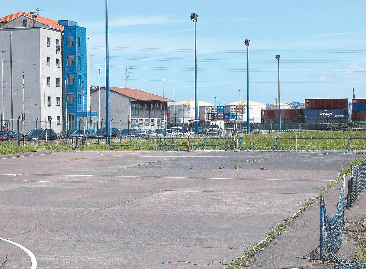 Terrenos del Puerto en Jove.