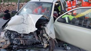 En la UCI una mujer tras un choque frontal entre dos coches a la entrada de Siesta