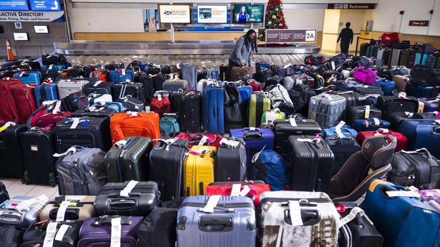 Los aeropuertos estadounidenses recuperan la normalidad tras la tormenta Elliot