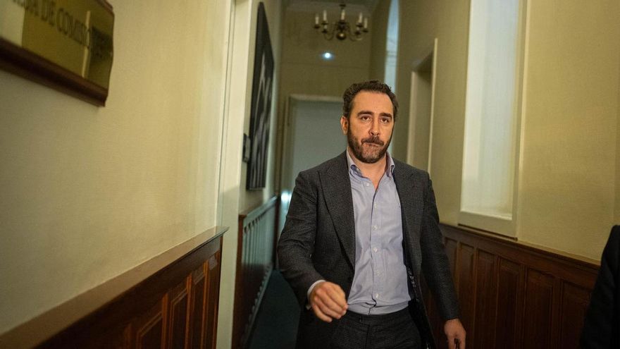 La constructora Azvi se querella contra Aldama por acusarla de pagar mordidas a Ábalos