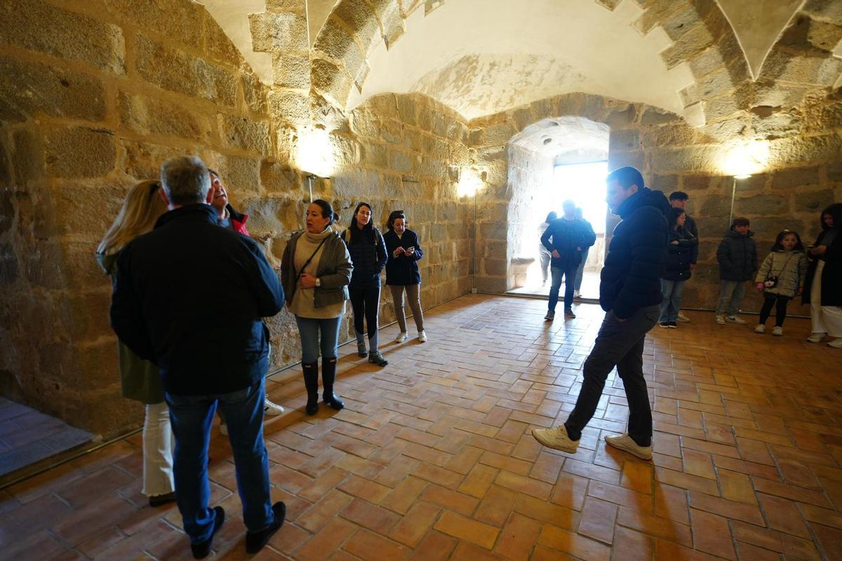 La reapertura a las visitas del castillo de Belalcázar, en imágenes