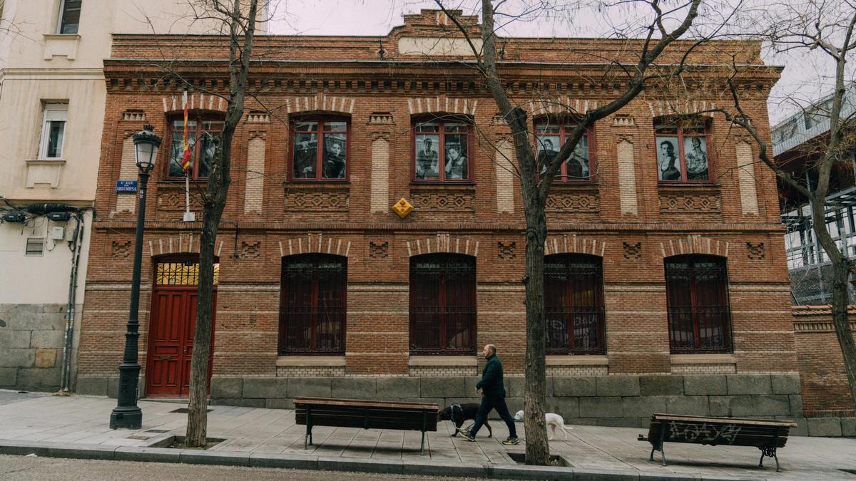 Vista del edificio de Argumosa 41 de Madrid, en el barrio de Lavapiés, que albergará el Centro de Exposiciones de la Memoria Democrática.