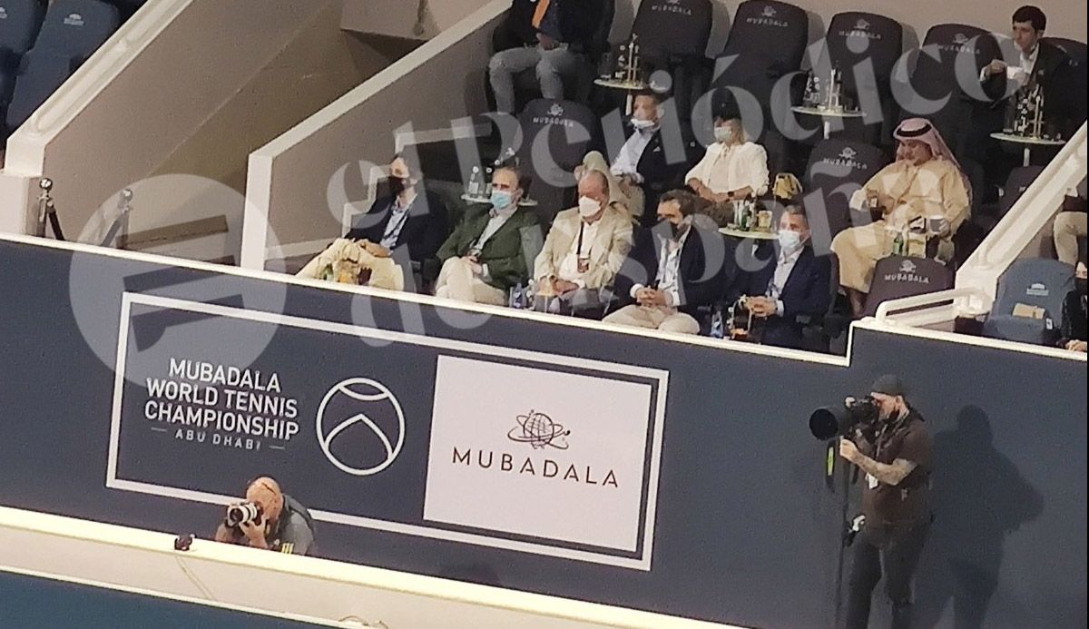 El rey emérito Juan Carlos I este viernes en Abu Dabi durante un partido de tenis entre Rafa Nadal y Andy Murray