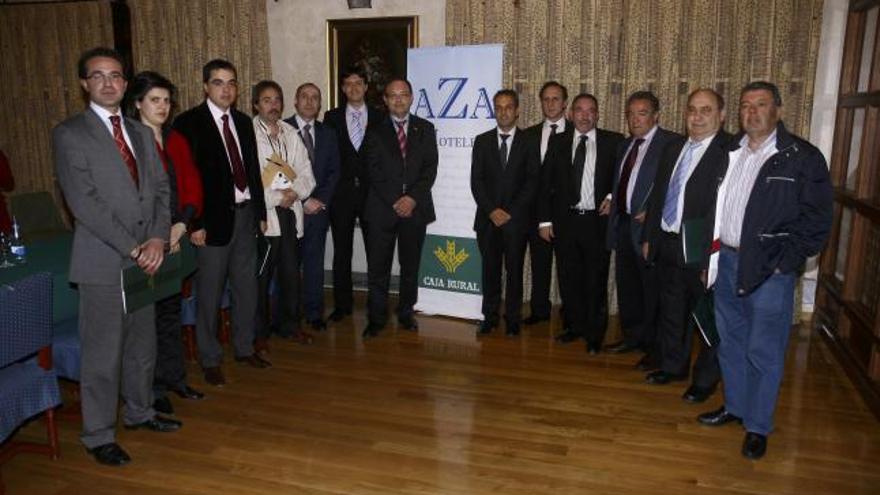 Representantes de los trece hoteles zamoranos que forman parte de la nueva asociación