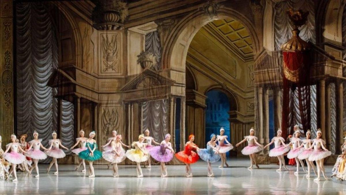Imagen de La Bella Durmiente de Tchaikovsky por el Ballet Nacional de Moldavia.