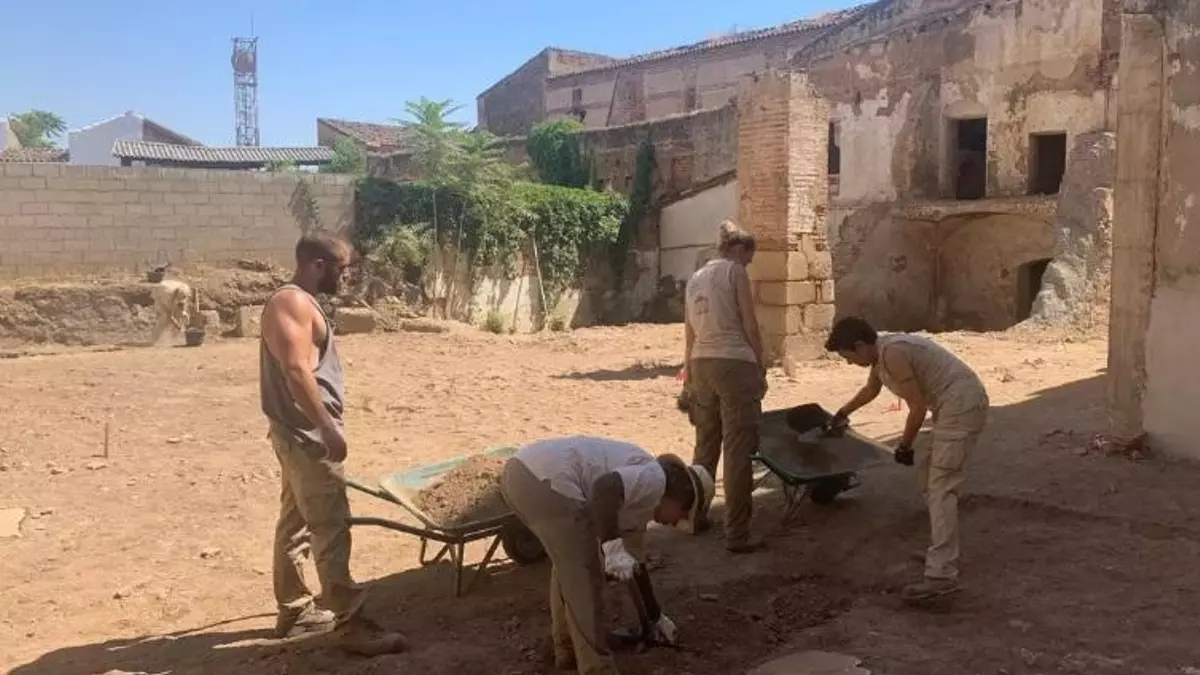 El Consorcio de Mérida contratará a 20 peones de arqueología para aligerar las excavaciones