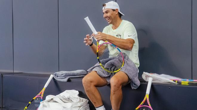 Rafa Nadal vuelve a las pistas para celebrar el décimo aniversario de su Academia
