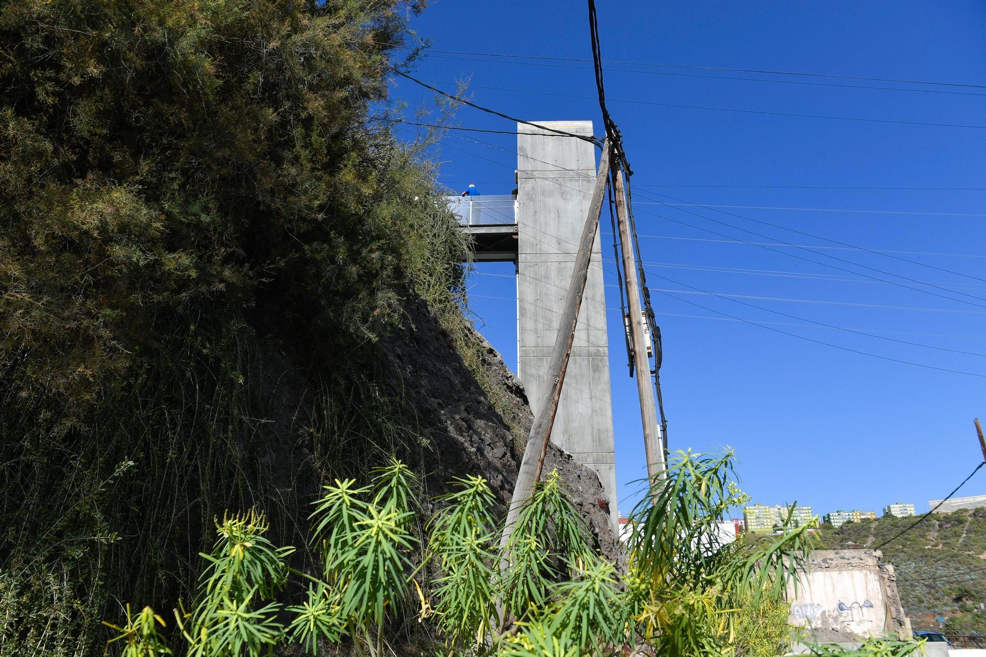 El ascensor de Lomo Verdejo vuelve a funcionar