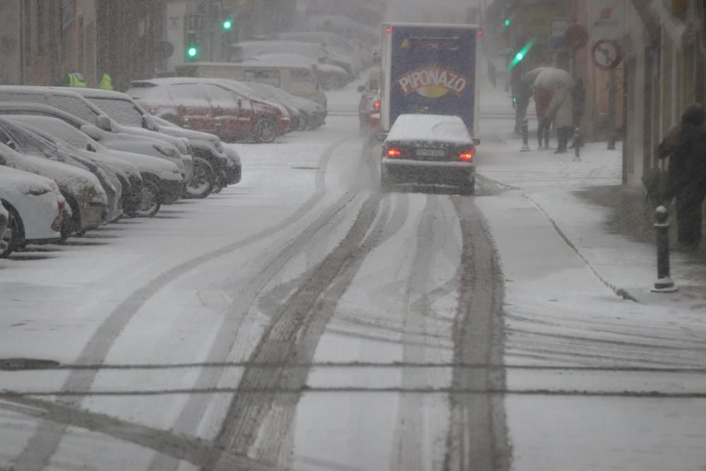 Los efectos de la nevada en Alcoy y comarca