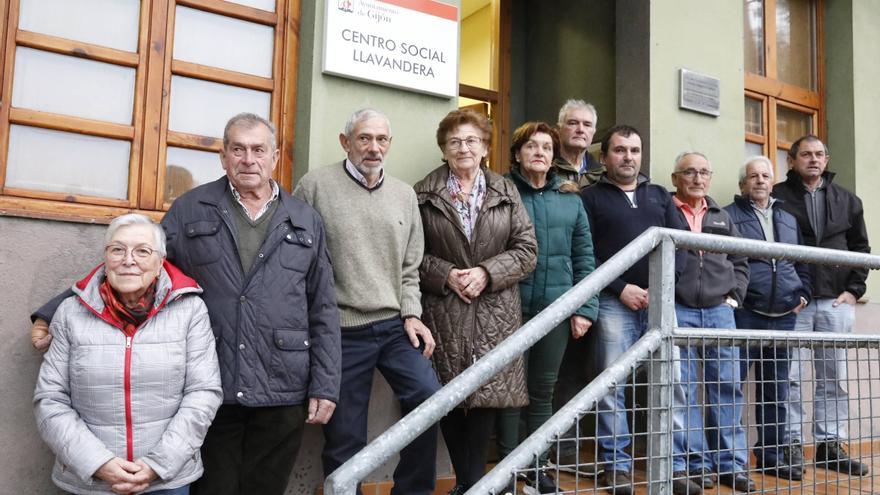 La zona rural rinde homenaje a José Antonio Piñera, motor de la parroquia de Lavandera: &quot;Es digno de admirar&quot;