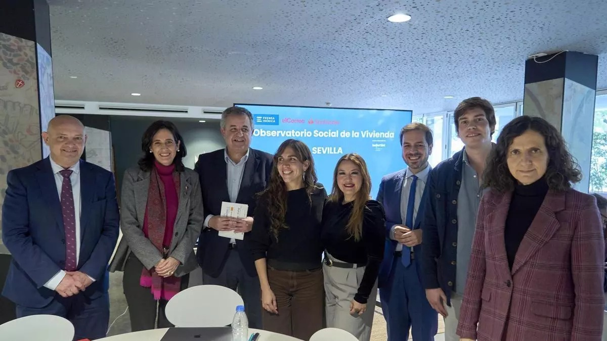 Andalucía reclama un pacto de estado con financiación y seguridad jurídica ante la crisis de la vivienda: "Hacen falta recursos y coordinación"
