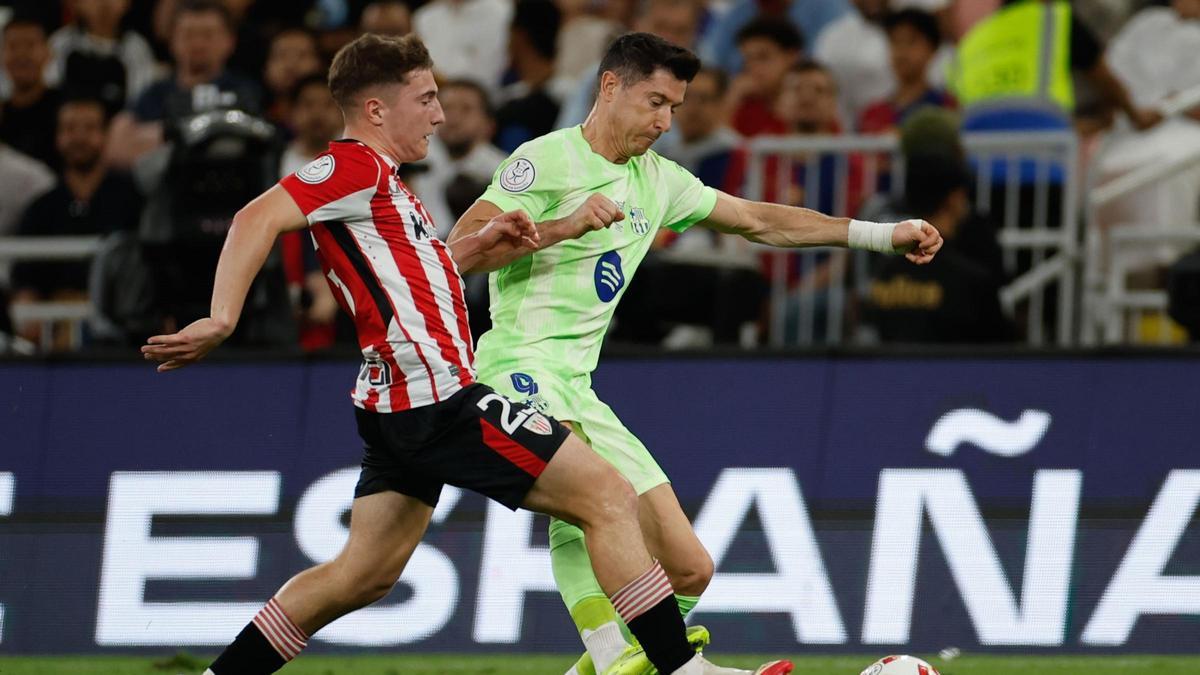 Lewandowski, en la semifinal de la Supercopa jugada ante el Athletic Club