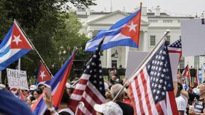 Atrapats «entre el castrisme i el trumpisme»: la població cubana es dobla a Espanya mentre Trump endureix el setge a l’illa