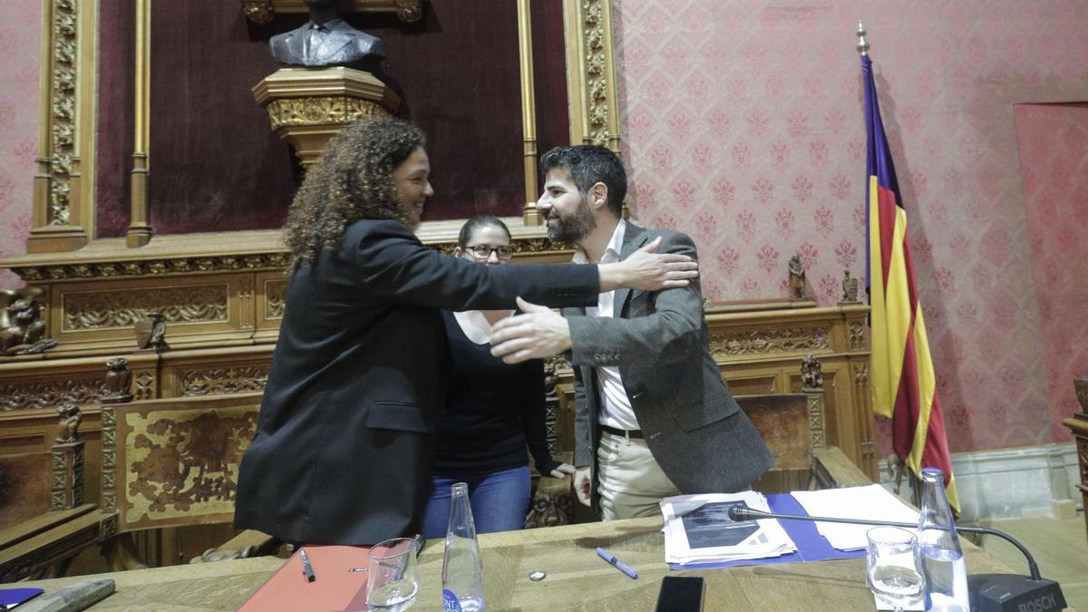 Javier de Juan, presidente del IMAS y Catalina Cladera, presidenta del Consell de Mallorca