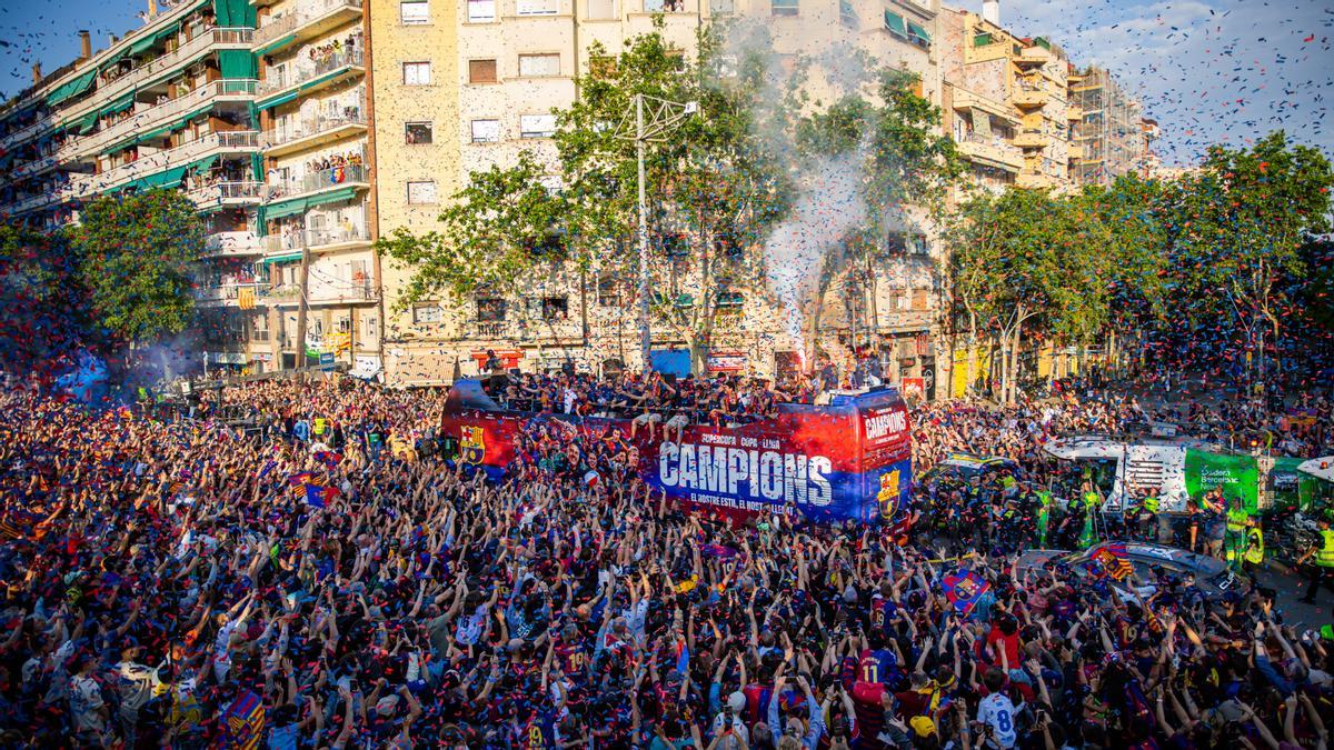 برشلونة يستعد للاحتفال بلقب الدوري في حال الفوز أو التعادل مع ريال مدريد