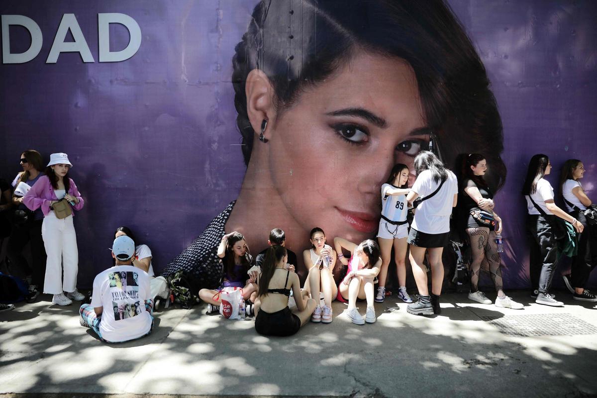 Fans de Taylor Swift en su concierto en Buenos Aires