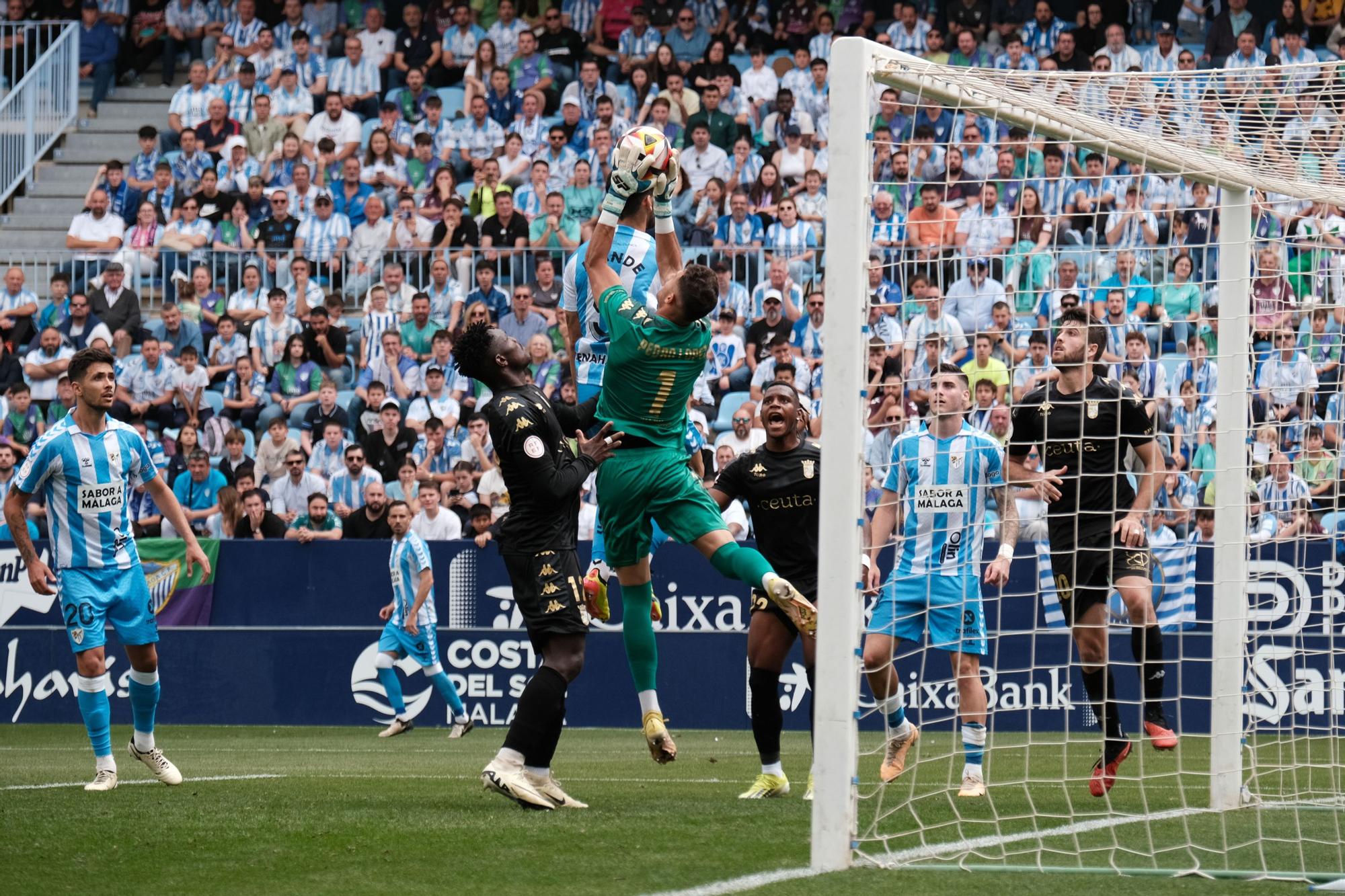 Málaga CF - AD Ceuta en La Rosaleda.