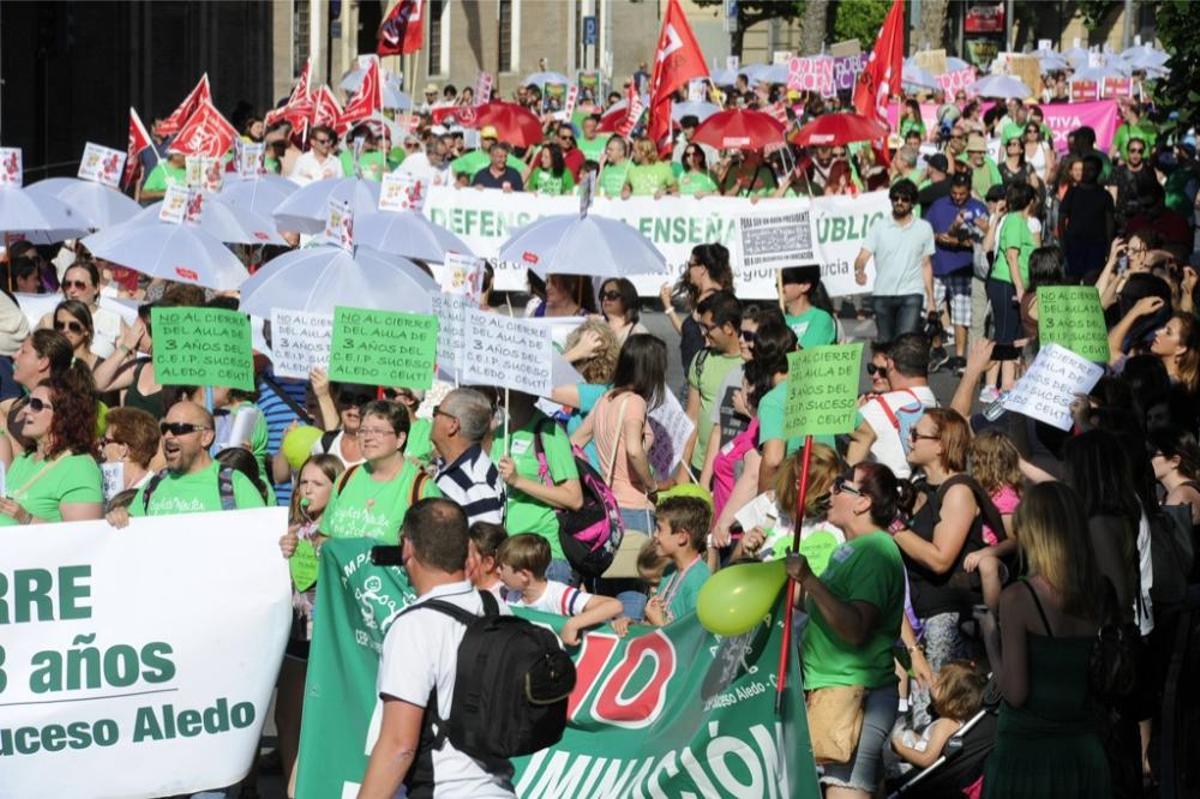 La protesta de educación en Murcia, en imágenes