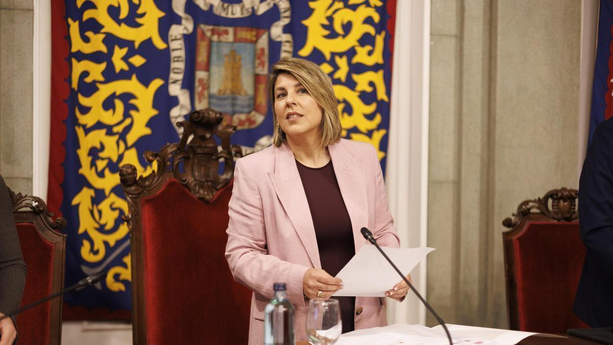 Noelia Arroyo, alcaldesa de Cartagena, en un pleno del Ayuntamiento
