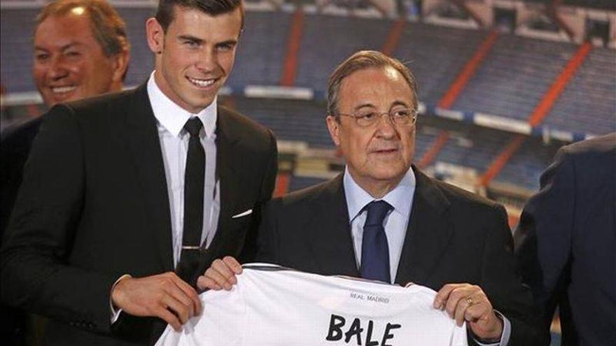 El Madrid presenta a Bale ante 30.000 aficionados