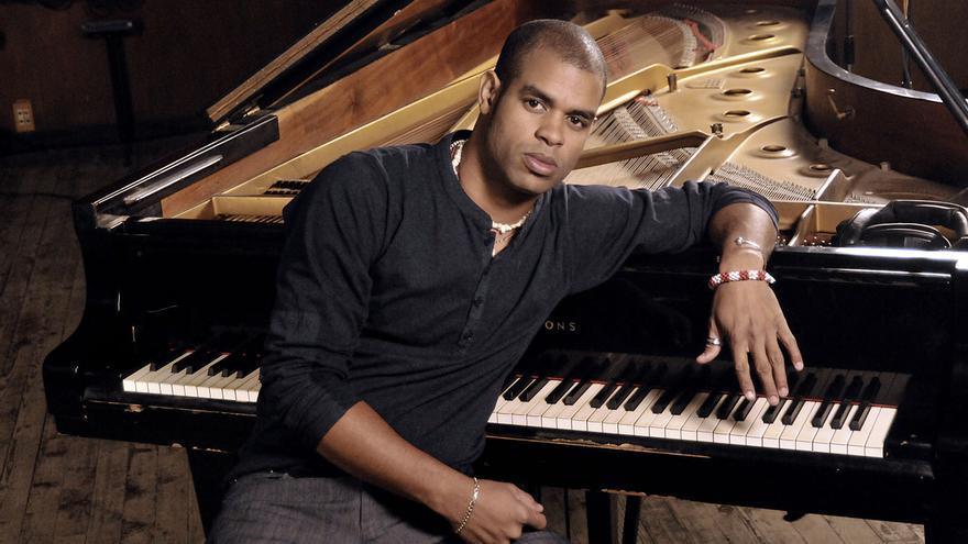 Jazz-Pianist Roberto Fonseca vor Mallorca-Auftritt: &quot;Am Ende tanzen sie alle Mambo&quot;