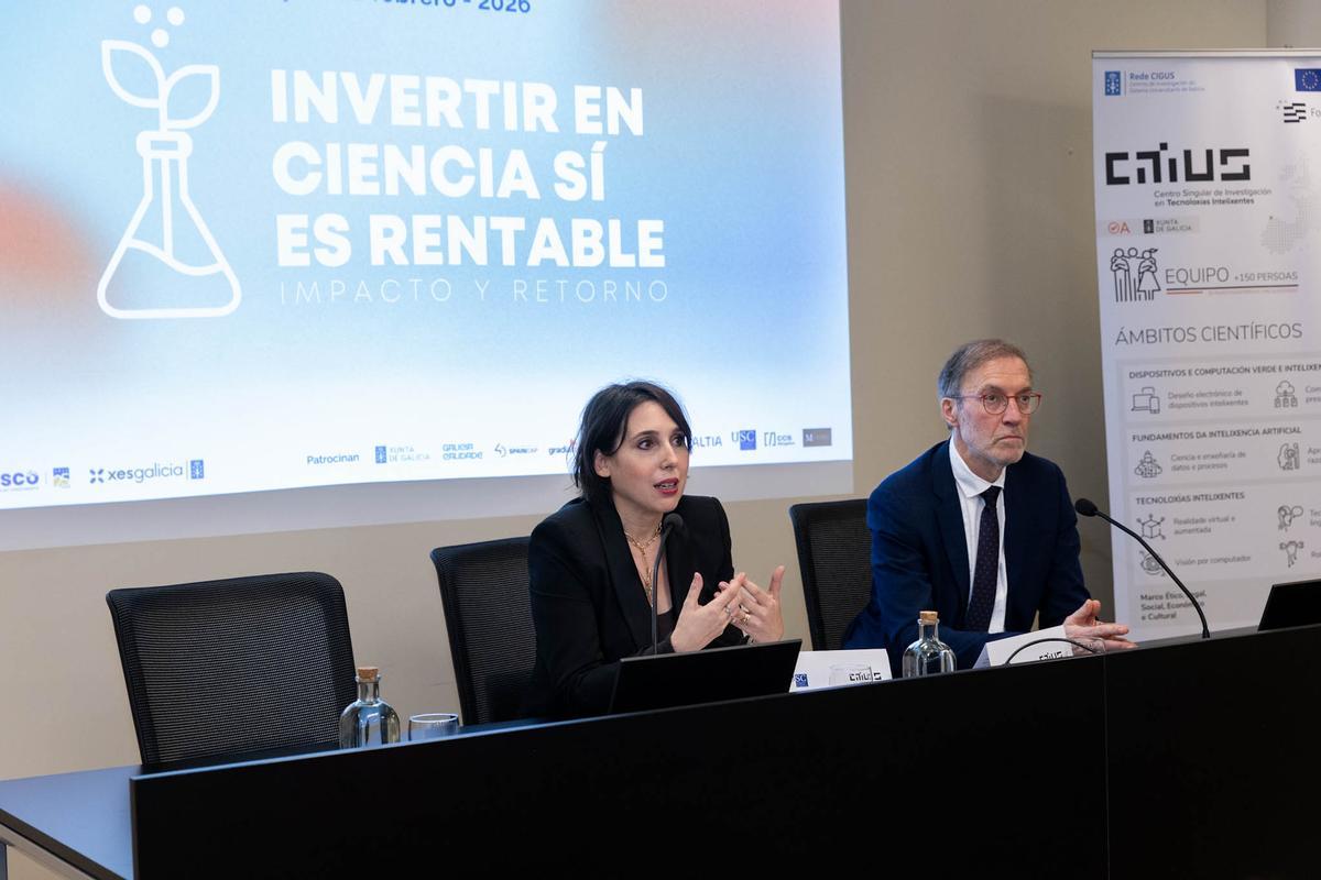 Lorenzana junto a Senén Barro durante su intervención en la jornada