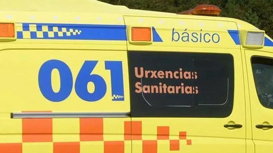 Una persona resulta herida en Arzúa en un accidente entre un camión y dos turismos