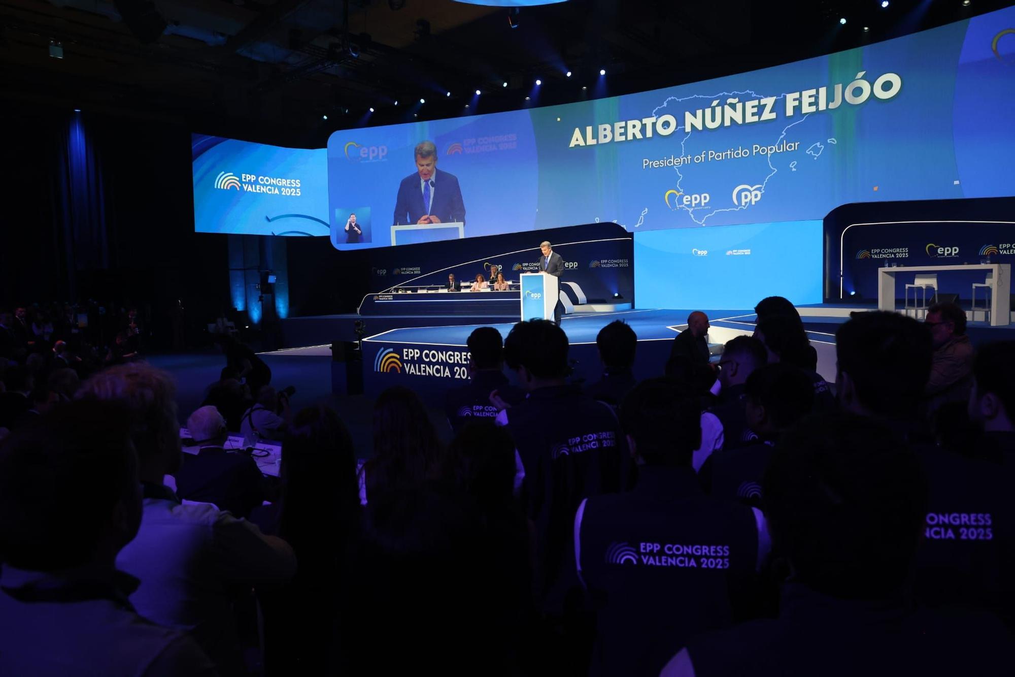 Todas las fotos de la segunda jornada del congreso del PP europeo en València