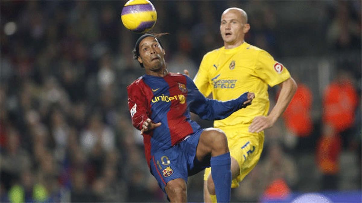 11. Gol de chilena de Ronaldinho