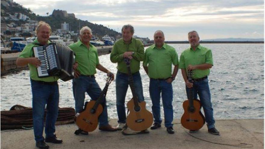 Els Pescadors de la Badia de Roses actuen a la cantada