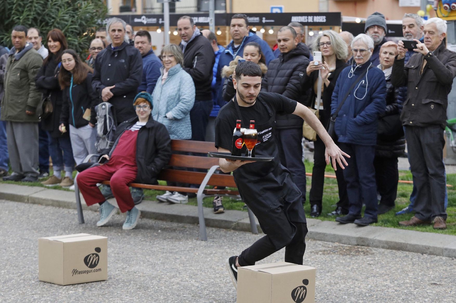 El Fòrum Ciutat omple la plaça Catalunya de Girona des de primera hora