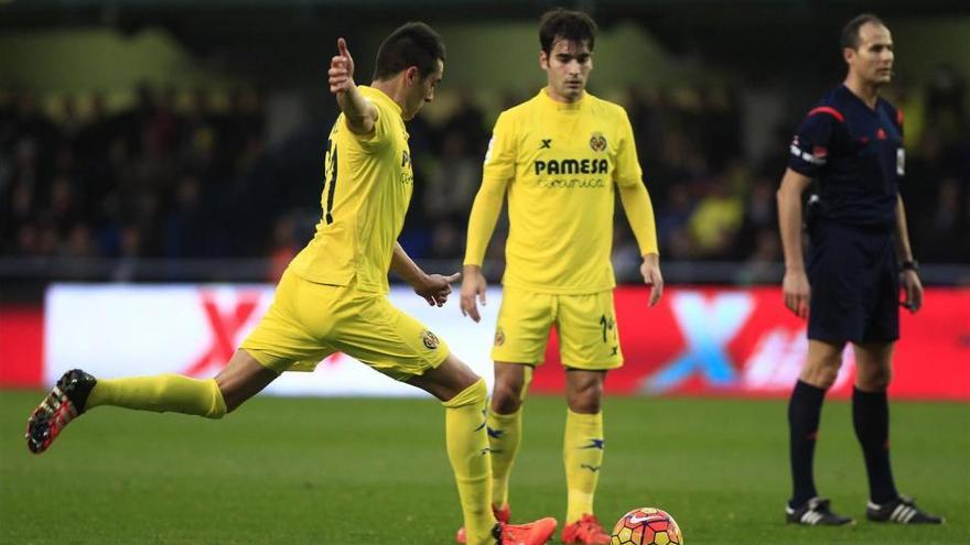 Escribá sale con su once de gala ante el Valencia